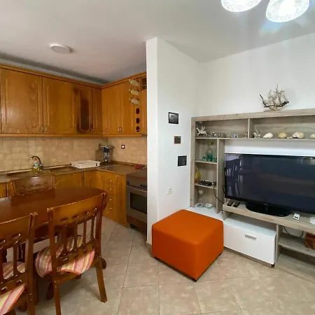 Joan Apartment Himare